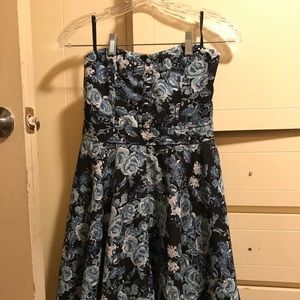 Strapless H&M blue floral dress